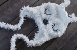 Śpiąca sówka śnieżna