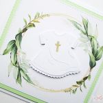 Kartka PAMIĄTKA CHRZTU w bieli z zielenią #1 - Biało-zielona kartka na Chrzest z szatką