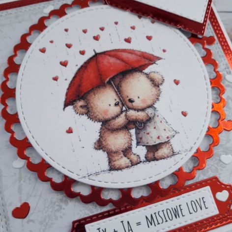 Kartka na walentynki z misiami pod parasolką, nietypowy napis