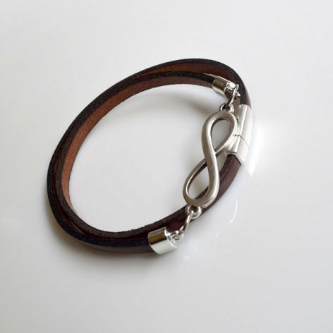 brown leather Infinity