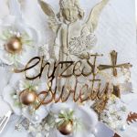Kartka na Chrzest w złocie - Napis z plexi i aniołek