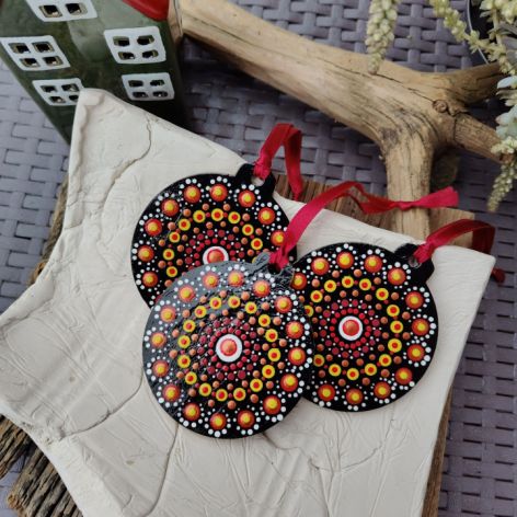 Komplet ręcznie malowanych bombek świątecznych - Mandala czerwona