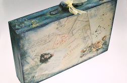 drewniana walizka- vintage rose