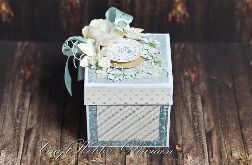 Komunijny exploding box w błękicie - z życzeniami