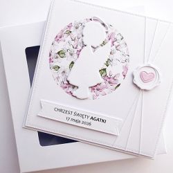 Kartka z aniołkiem-dziewczynką na Chrzest