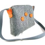 Small bag with orange flowers - 