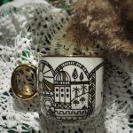 Ręcznie malowany kubek dla podróżnika i podróżniczki TRAVEL - upominek dla przyjaciółki