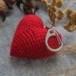 Brelok czerwone serce - prezent na Walentynki - 