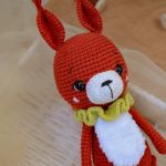 Maskotka wiewiórka, Zabawka na prezent, Prezent dla dziecka - Oczy są czarne plastikowe na bezpiecznym mocowaniu