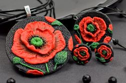 Komplet biżuterii "Czerwone maki" kolczyki sztyfty, naszyjnik i sznurkowa bransoletka