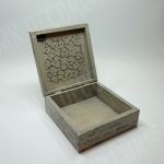 Drewniana szkatułka kwadratowa z NAPISAMI - pudełko na prezent