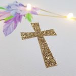 Pamiątka Chrztu prezent chrzciny złote detale - Złoty brokatowy krzyż