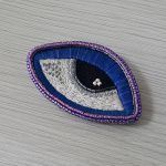 Broszka haft blue eye - 