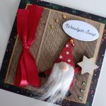 Kartka Świąteczna z czerwoną kokardką Skrzat Boże Narodzenie - Kartka Świąteczna z czerwoną kokardką Skrzat Boże Narodzenie