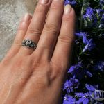Kwiatowy IV - delikatny pierścionek z kwiatkami