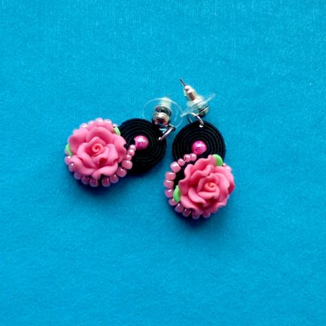 Kolczyki Róża w czerni