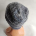 Czapka z nitką moheru. - moherowa czapka