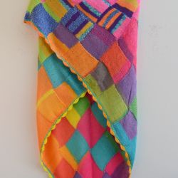 Chusta Entrelac w kolorach tęczowych