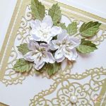 Kartka ROCZNICA ŚLUBU z białymi kwiatami - Kartka na rocznicę ślubu z kwiatami