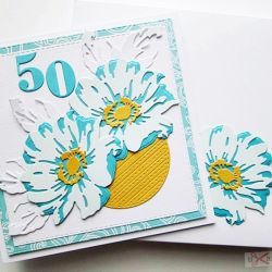 Kartka URODZINOWA - turkusowo-błękitne kwiaty