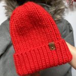 Wełniana czapka z wywinięciem - czerwona - Gruba wełniana czapka oversize z bardzo szerokim wywinięciem -czerwona