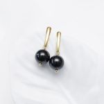 Klasyczne kolczyki pozłacane z Czarnym Turmalinem - 