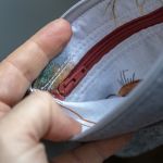 Szary portfelik damski - 