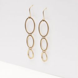 KOLCZYKI RHEA W ZŁOTYM KOLORZE.