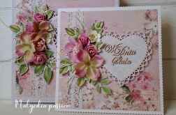 Kartka ślubna w pudełku z kwiatami