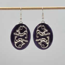 Kolczyki gotyckie z żywicy z kotem 058