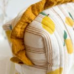  Kosmetyczka z falbanką LEMON - 