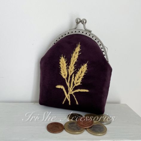 Portmonetka oberżynowa Kłosy haftowana