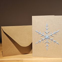 Kartka świąteczna - haftowana - śnieżynka błękitna