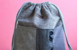 Szary patchworkowy workoplecak z kieszeniami