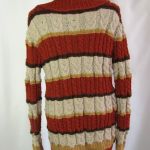 Sweter w paski - 
