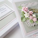 Kartka W DNIU ŚLUBU różowo-popielata - Różowo-popielata kartka na ślub w pudełku