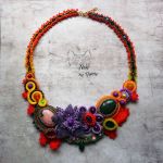 Aura - naszyjnik sutasz i haft koralikowy - kolorowy naszyjnik, rękodzieło
