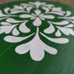 zielony taboret lite drewno handmade mandala - taboret drewniany zielony ręcznie malowany ornament IfGift