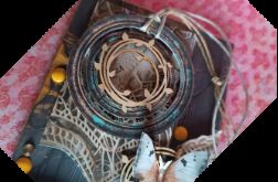 Kartka uniwersalna - Motyl i koronki