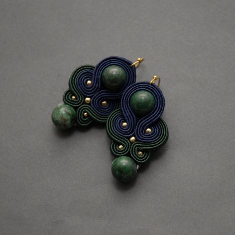 kolorowe kolczyki lub klipsy sutasz z chryzokolą 1