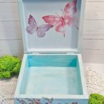 Dziewczynka w różach - Środek