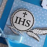 Kartka Komunia Święta niebieska IHS - 