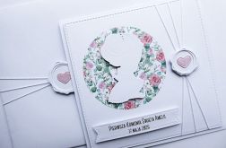 Kartka komunijna dla dziewczynki z różyczkami