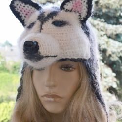 Czapka uszatka syberyjski husky 4 zamyślony 