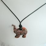 Jaspis leopardzi - wisiorek ze słoniem, na szczęście - 