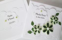 Kartka MŁODEJ PARZE z zielonymi kwiatami