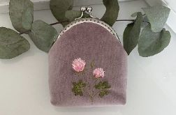 Portmonetka Kwiat koniczyny haftowana