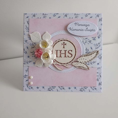 Kartka Komunia Święta w pudełeczku 01