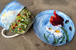 Ręcznie malowana porcelanowa filiżanka ze spodkiem Łąka i chmury