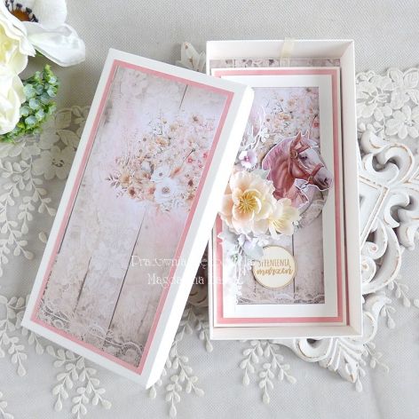 Urodzinowa kartka w pudełku 489